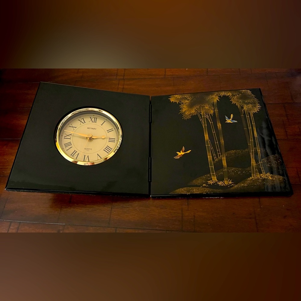 MIYAGI Clock